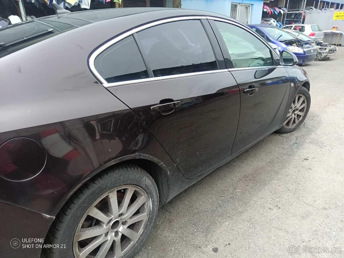 Opel Insignia 2.0 A20DTH rok 2011 - 3