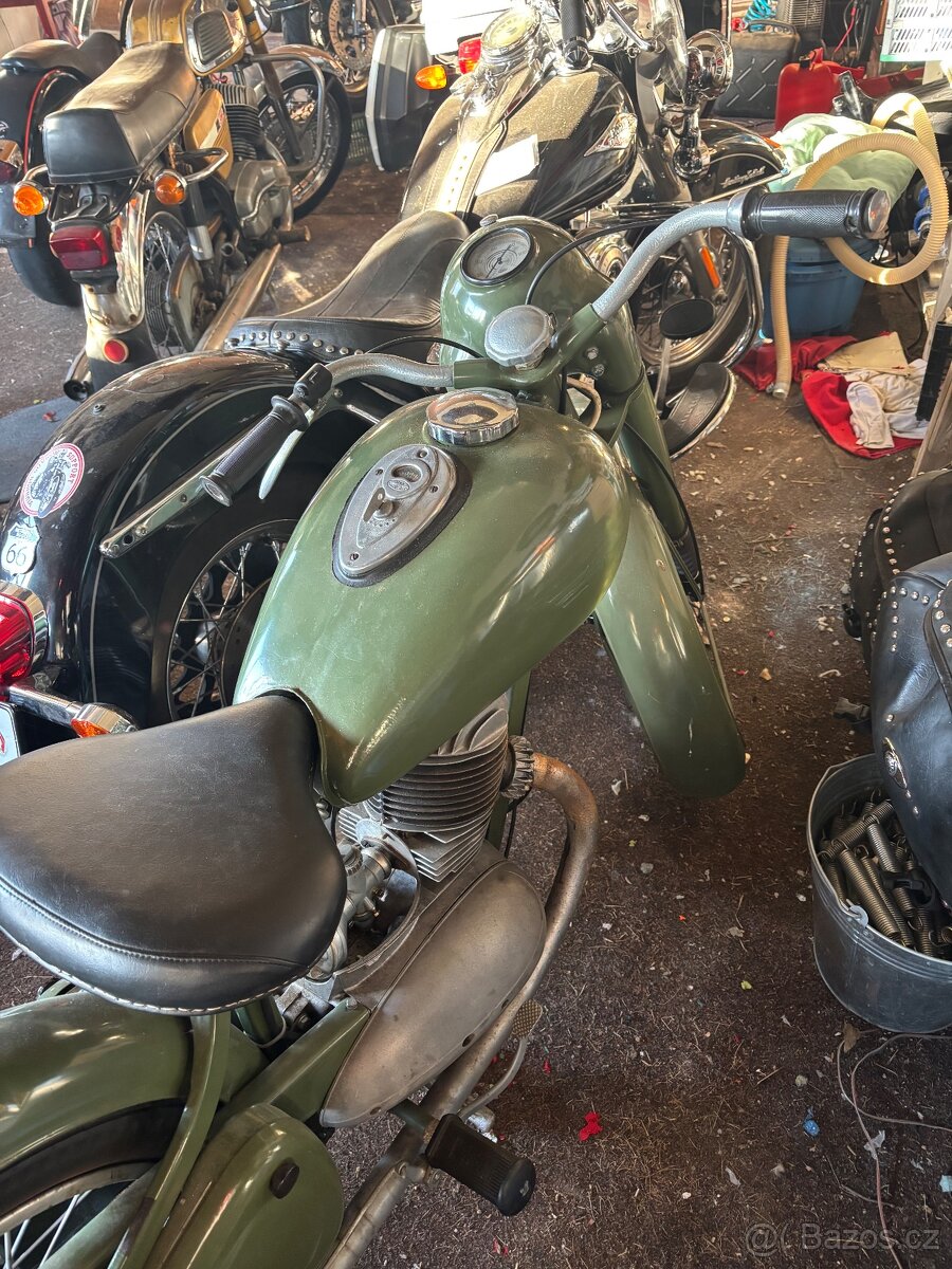 Pérák 250 - 3