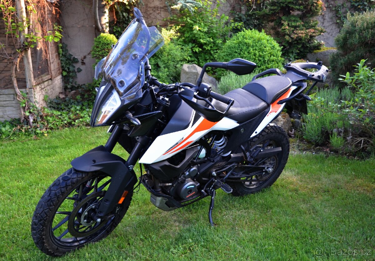 KTM Adventure 390 r.2020 - rezervace - 3