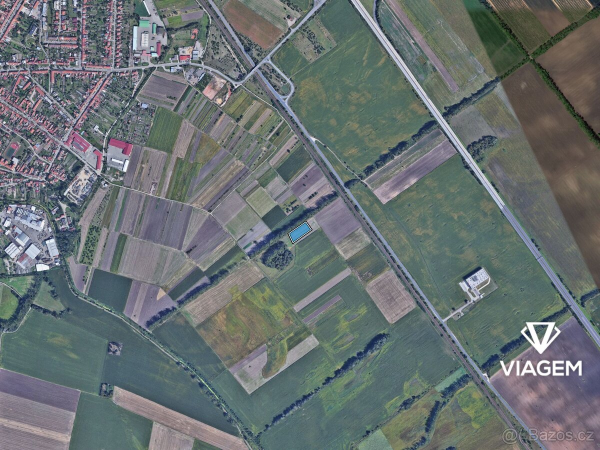 Pole 4 035 m² - 3