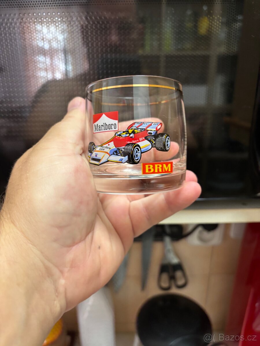 Retro skleničky F1 - 3