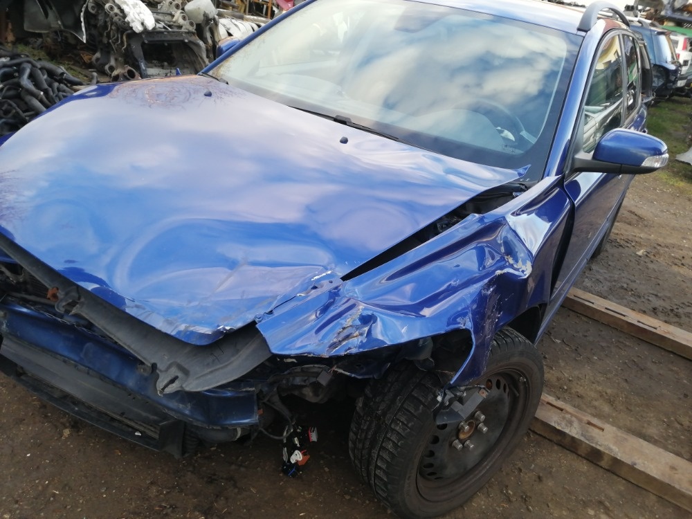 Volvo V50 - 3