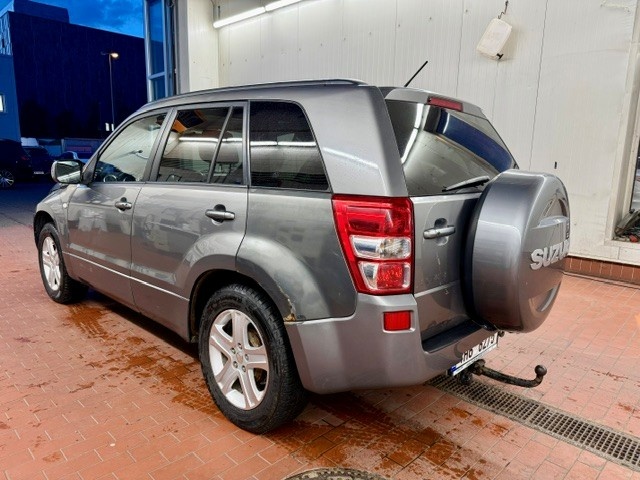 Suzuki Grand Vitara - 3