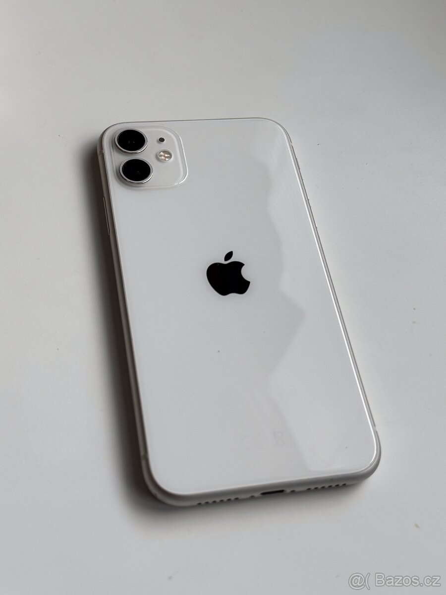 iPhone 11 - White - 64 GB - 3