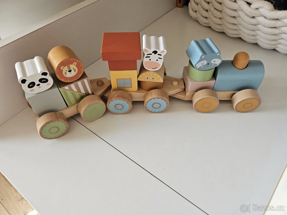 Dřevěný vláček, skládačka - 3
