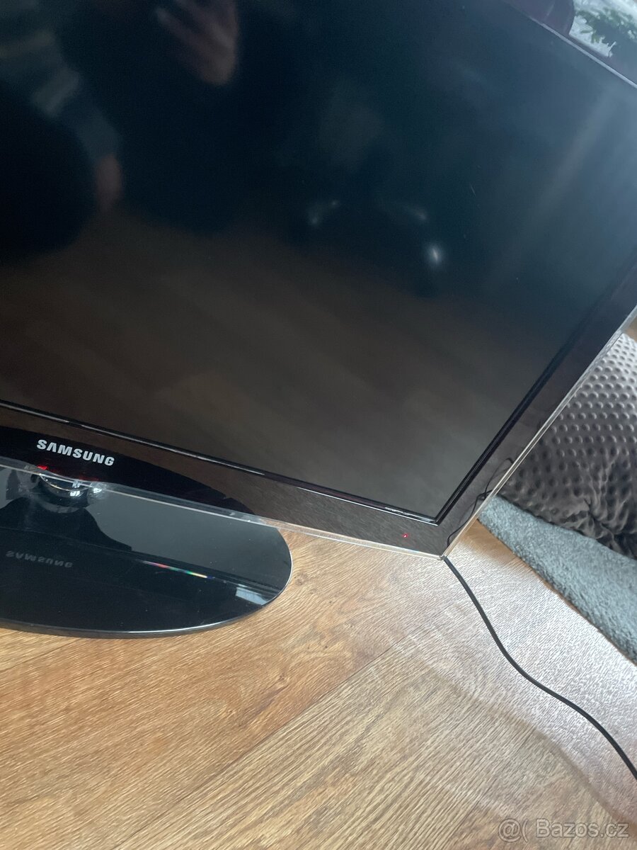 Tv Samsung úhlopříčka 77 cm - 3