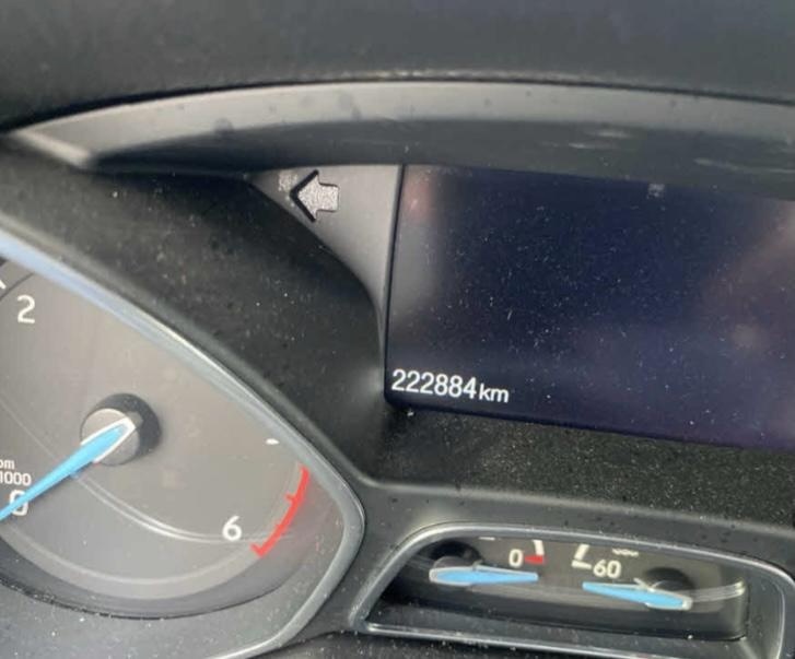 Rozprodám Ford Focus mk3 2014 2.0 tdci 85kw - 3