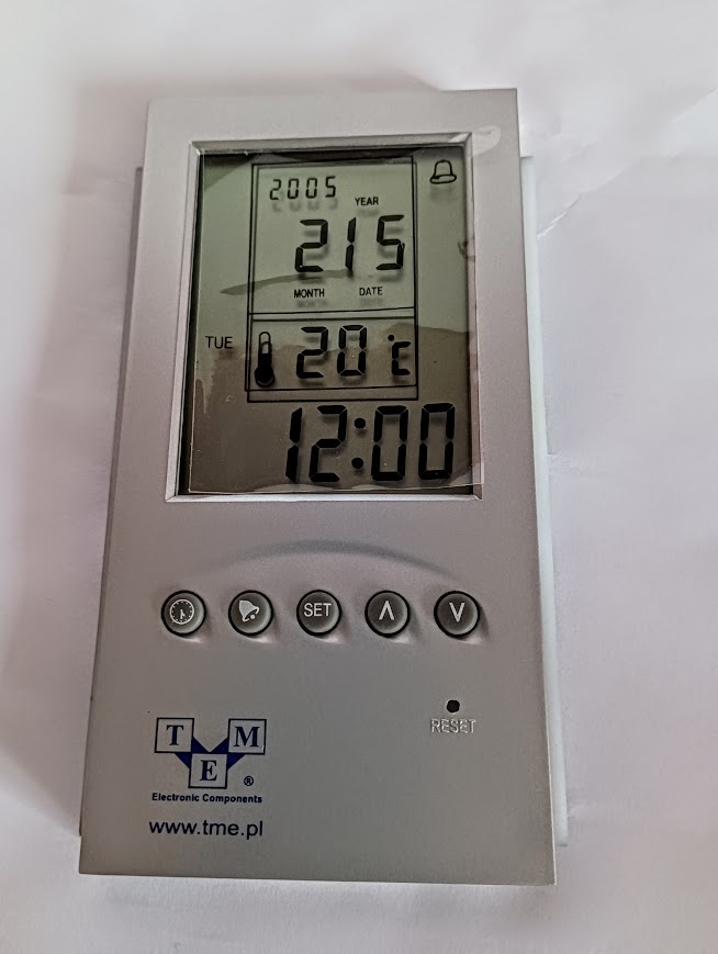 DOMACI ELEKTRONICKY KALENDAR - 3
