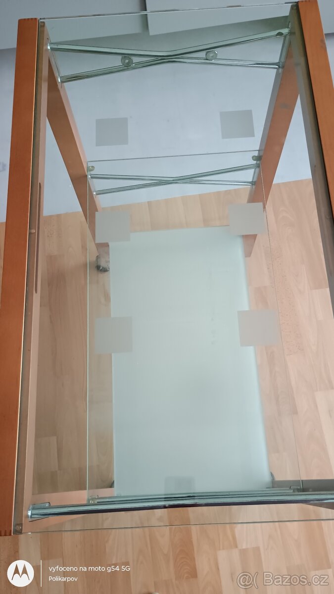 Designový servírovací stolek na kolečkách - 3