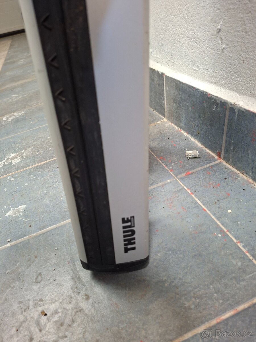 Střešní nosiče Thule 775 + 7115 (150cm) - 3