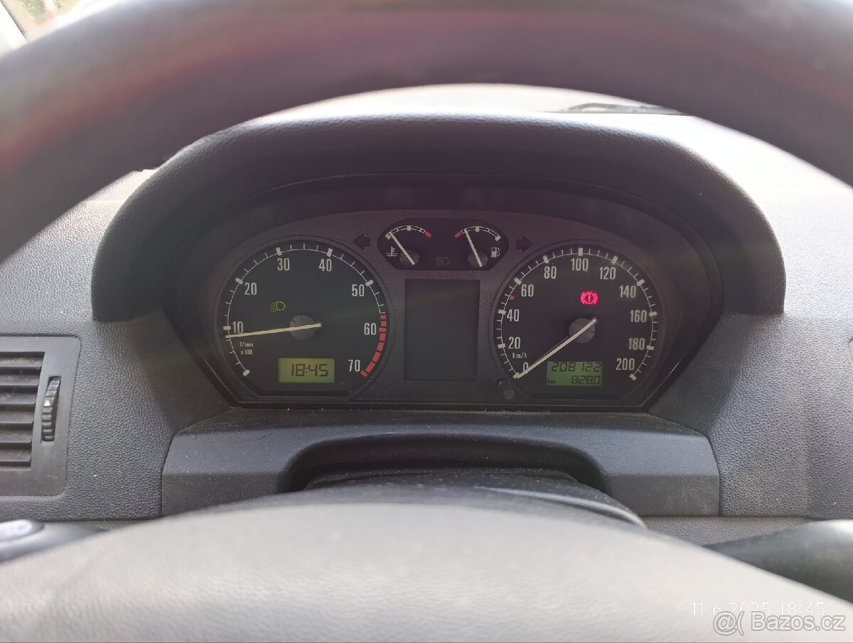 Prodám Škoda fabia 1.4 benzín. - 3