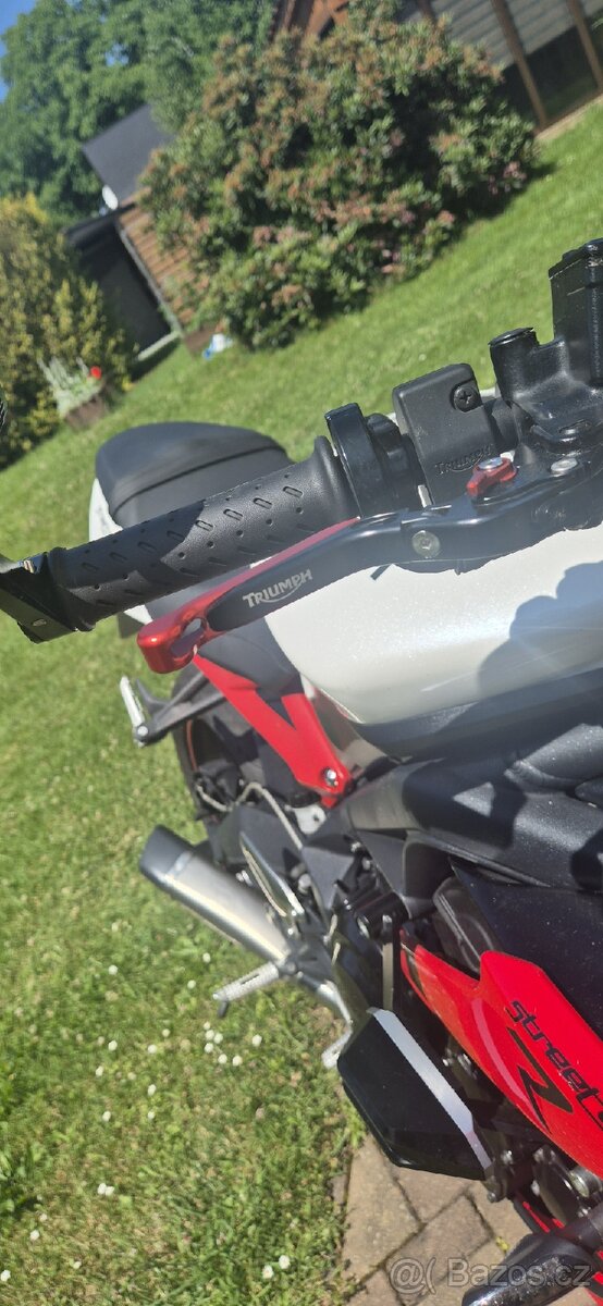 Triumph street triple 675 - 3