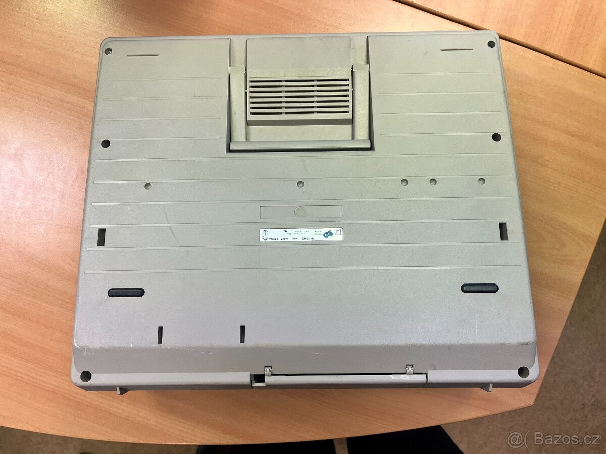 Elektrický psací stroj Triumph Adler TQ 620 - Junior El. - 3