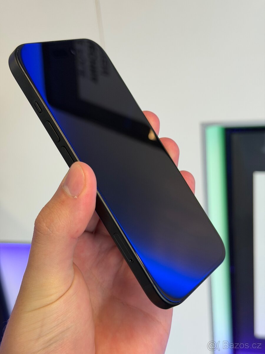 iPhone 15 - 128GB - ČERNÁ - 12M ZÁRUKA - 3