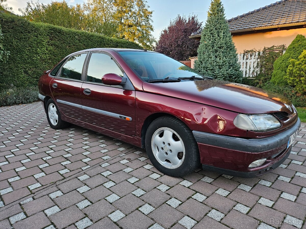 Laguna RTI 3,0 V6 - 3