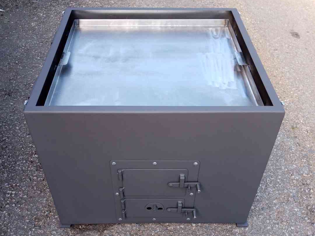 Dřevěná udírna s integrovaným topeništěm - 3