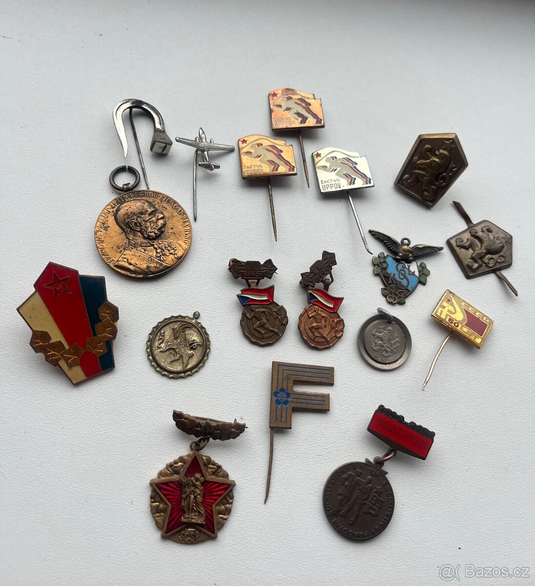 Sada starých odznaků a medailí – ČSSR, sport, armáda, mix - 3