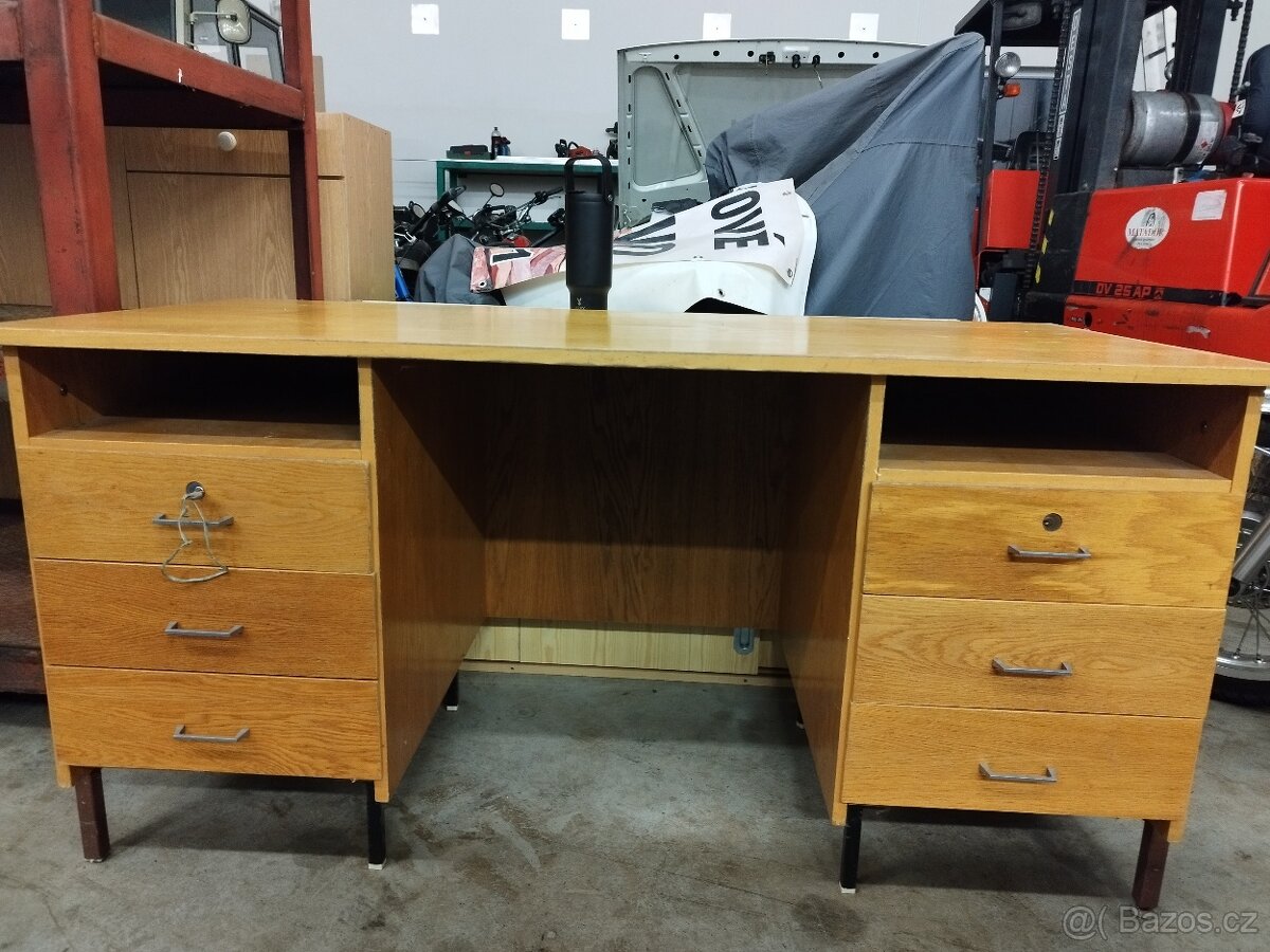 Psací stůl. - 3
