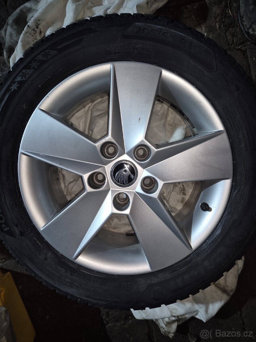 Sada alu kola octavia 3 205/55r16 nové - 3