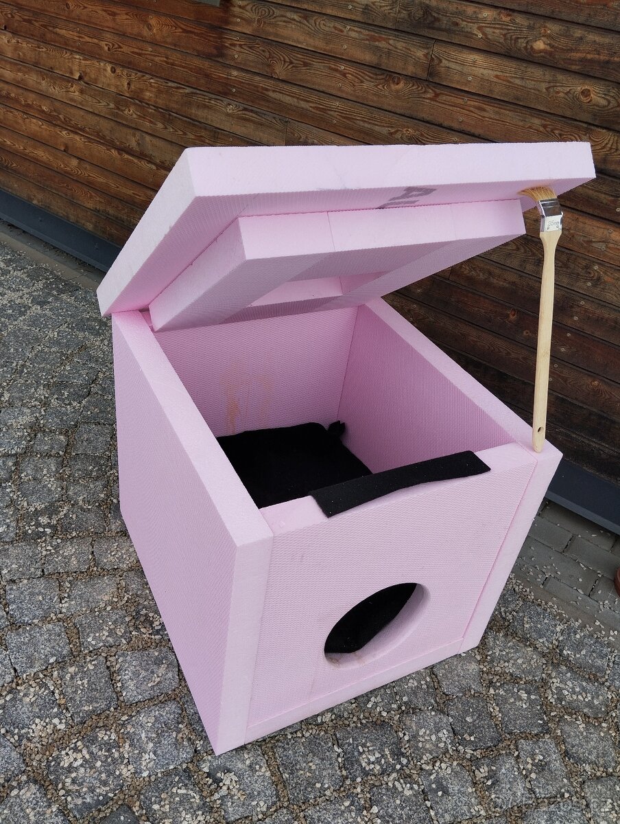 Polystyrenový domeček pro kočky - 3