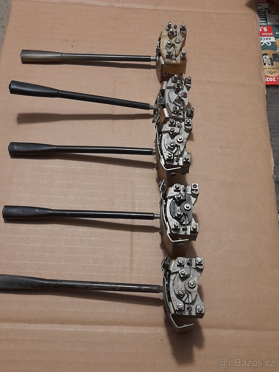 PŘEPÍNAČE BLIKAČŮ TRABANT, WARTBURG, IFA, - 3