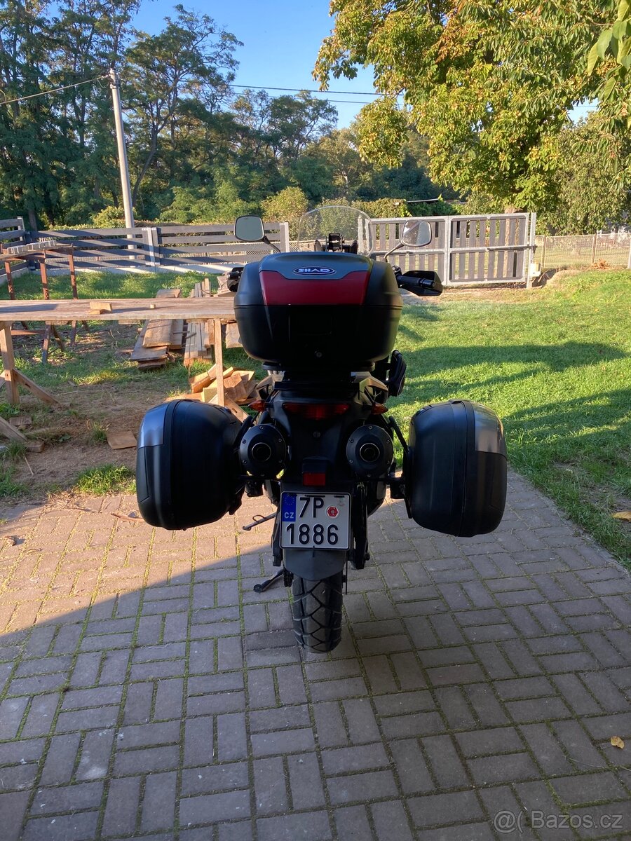 Suzuki V Strom DL 1000 - 3