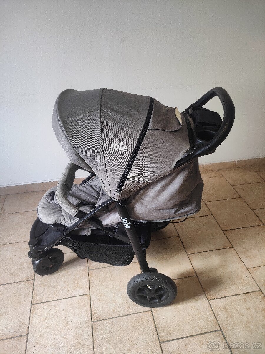 Kočárek Joie Mytrax - 3