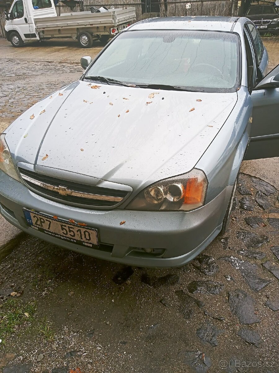 Chevrolet evanza - 3