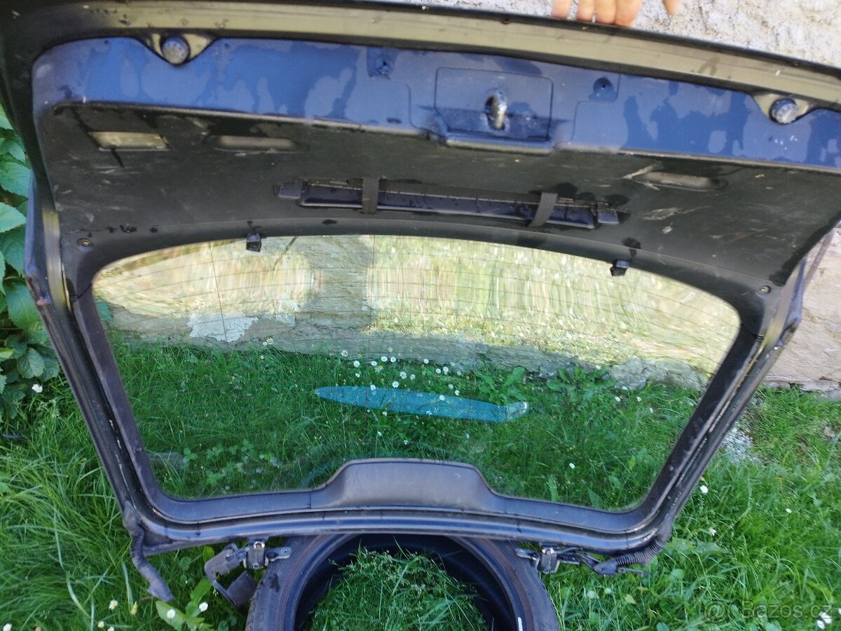 BMW E46 Compact víko kufru - 3