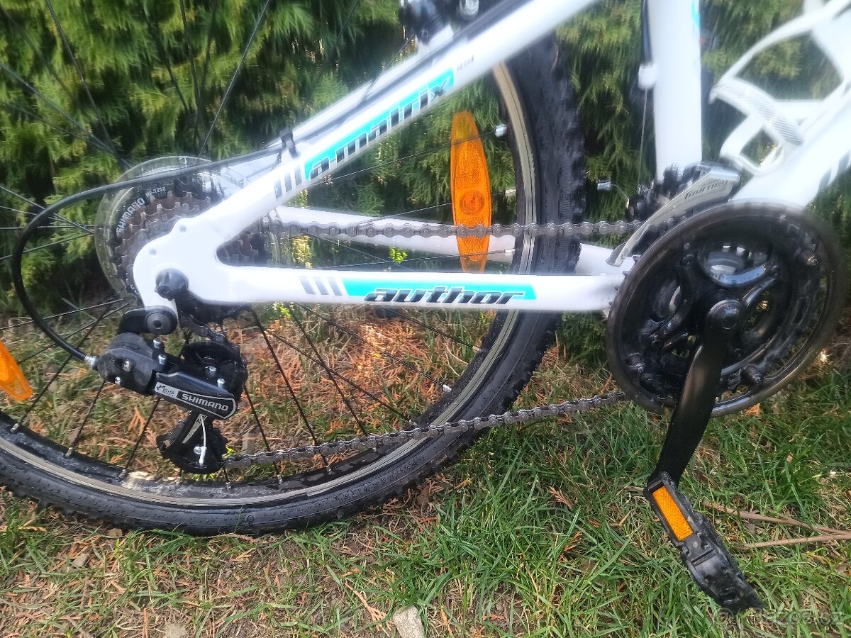 Author Matrix 24" - 3