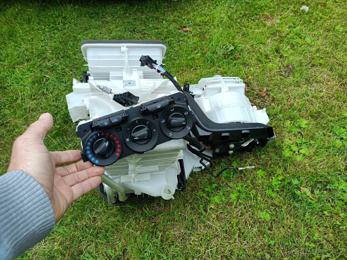 Opel corsa E 2014-19 - 3