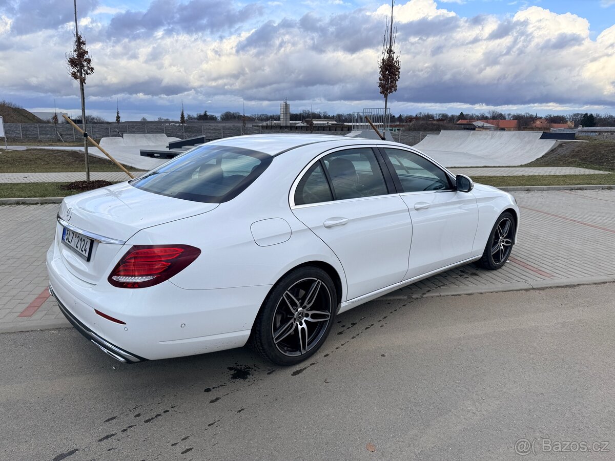Mercedes Benz E350d - 3
