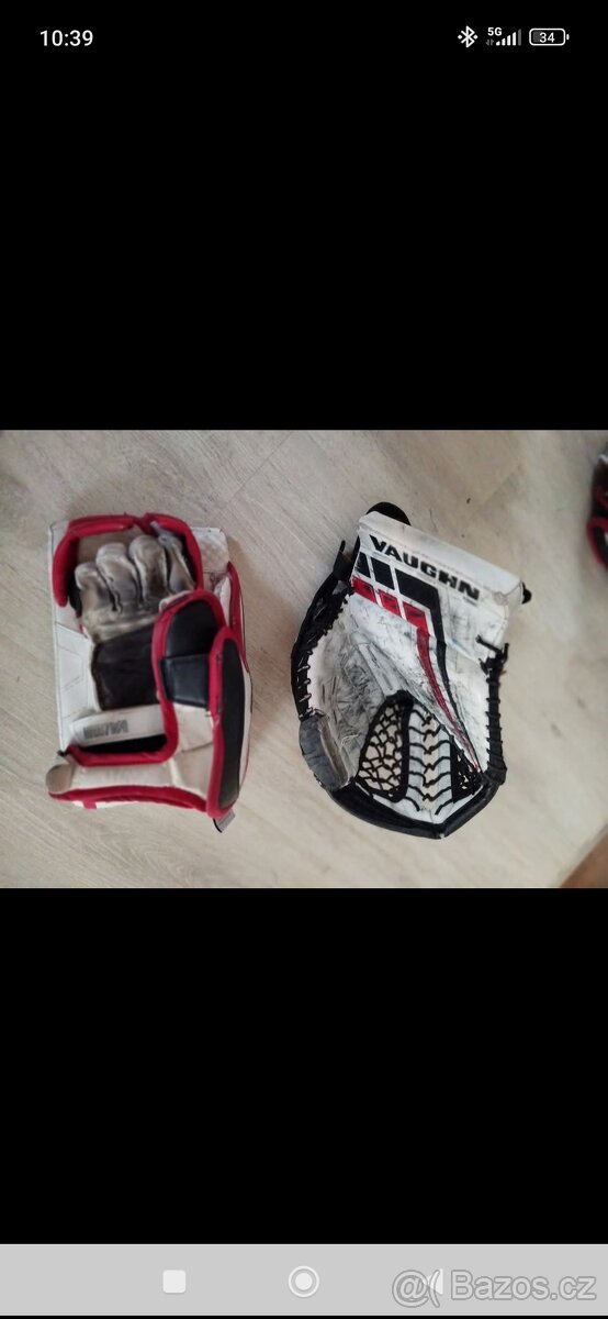 Brankářska výstroj-lapačka s vyrážečkou Vaugn - 3