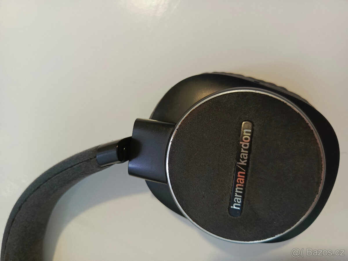 sluchátka. Harman Kardon FLY ANC - 3