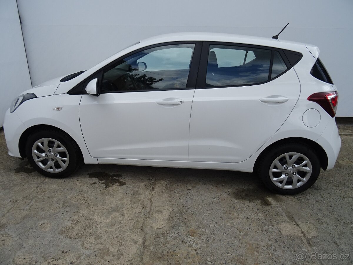 Hyundai i10 1.0i,NovéČR,S.kniha - 3