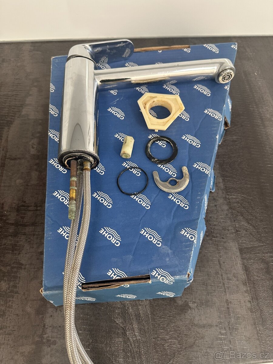 Páková umyvadlová baterie Grohe Eurocube - 3