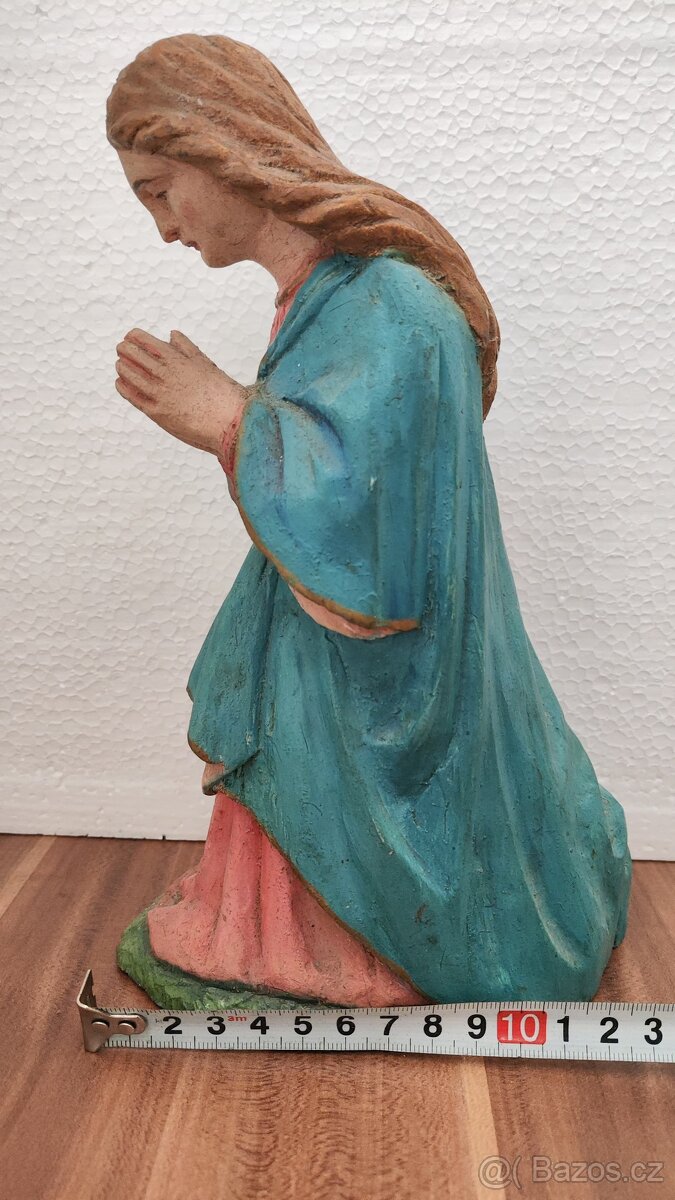 Dřevěná soška Panna Maria - 3
