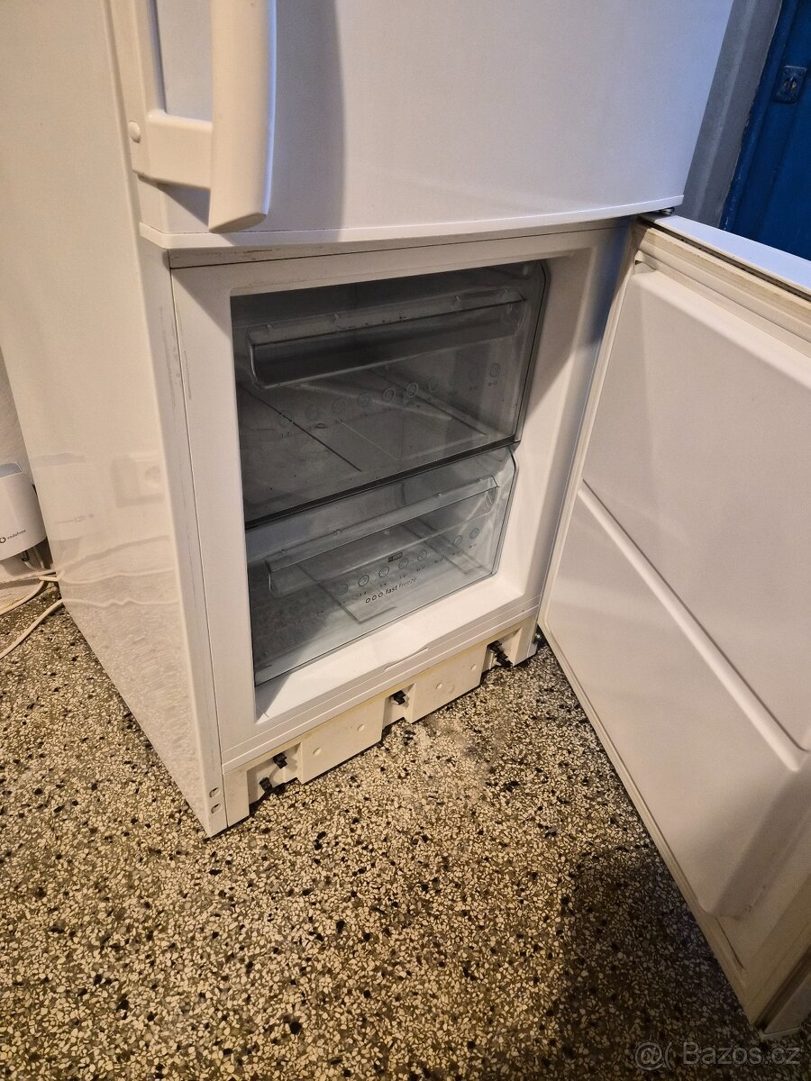 Lednička Electrolux - 3