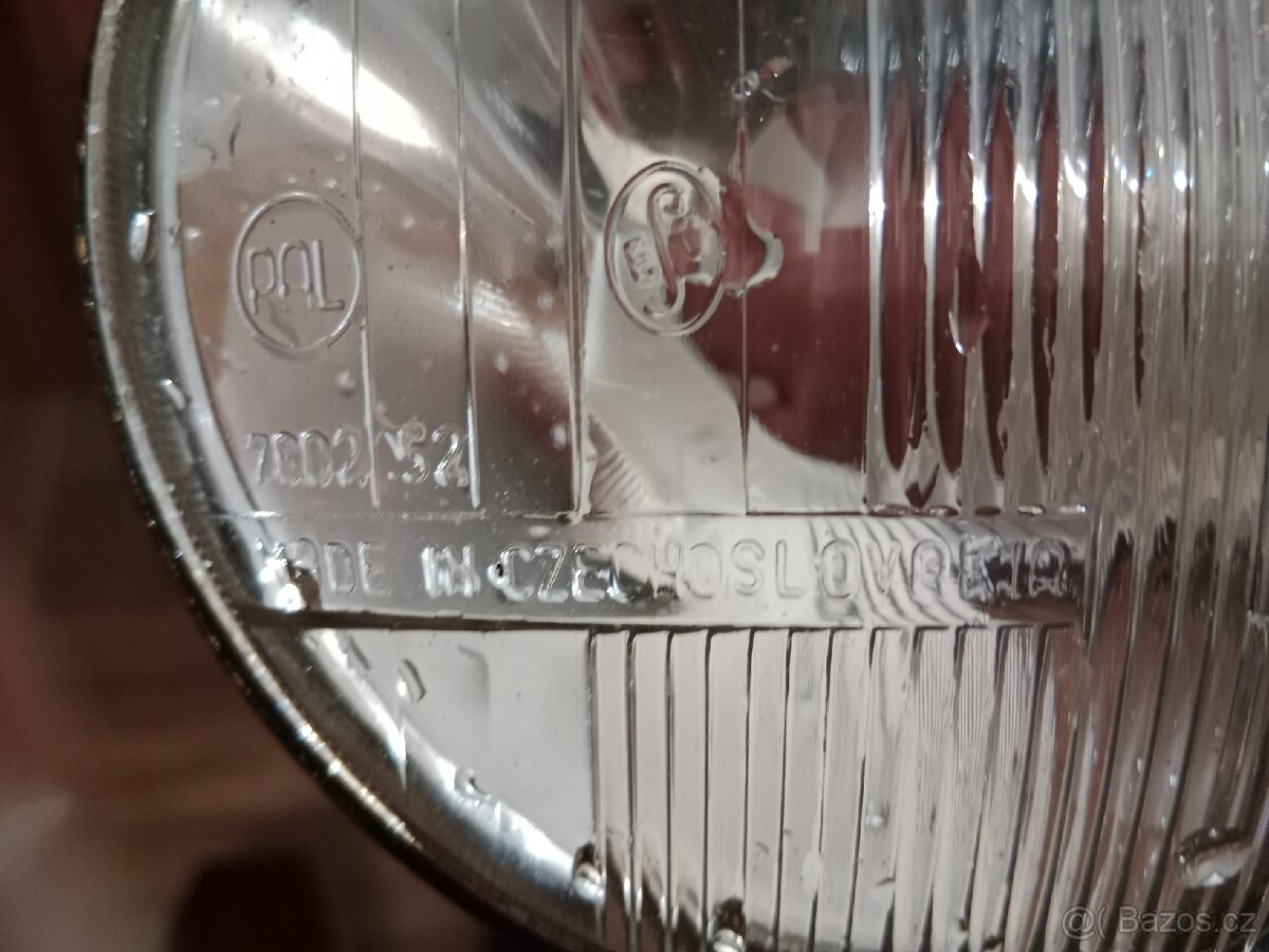 Prodam svetla na Skodu 105,120 - 3