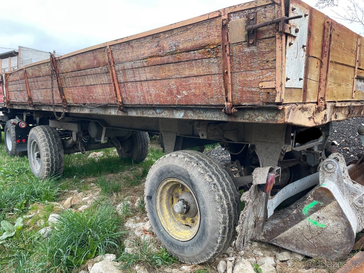 Predám ČELNA - PREDNA HYDRAULIKA na traktor - 3