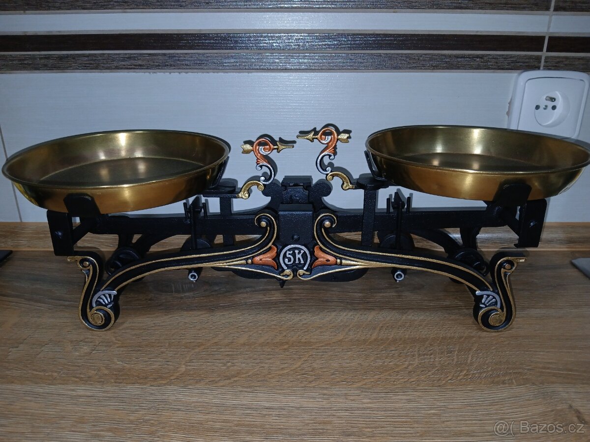 Staré váhy.Zvonky. - 3