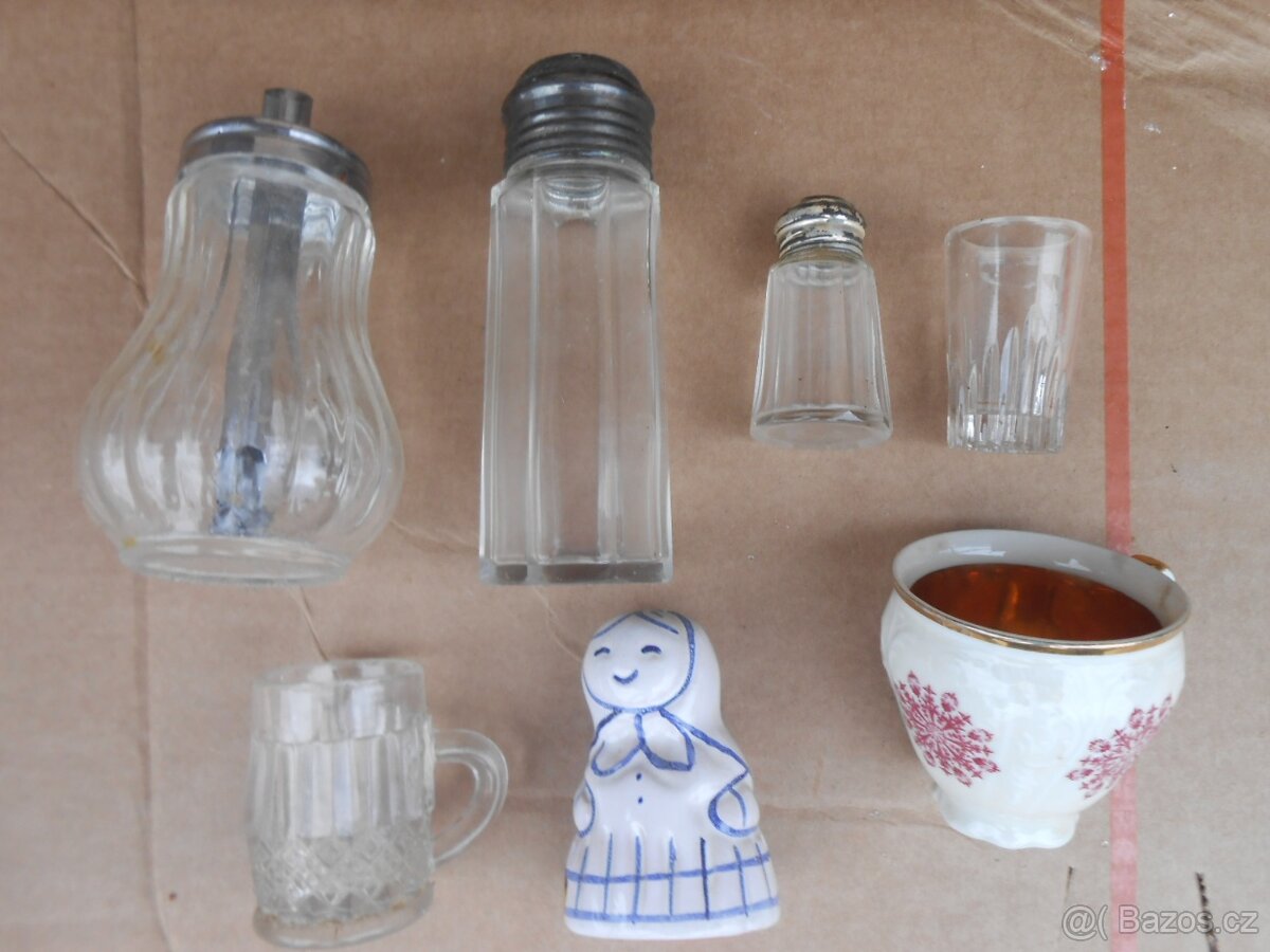 FOTBAL,FILM,SKLENIČKY - 3