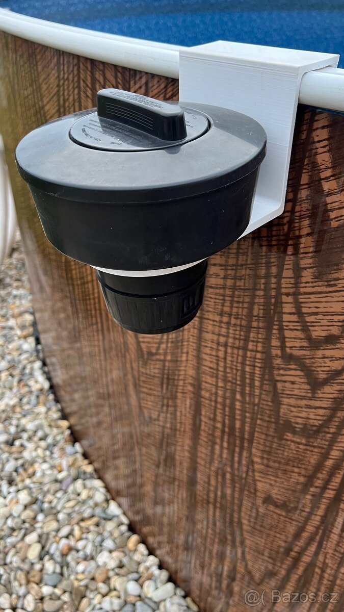 3d tisk držák na plovak na bazen azuro - 3