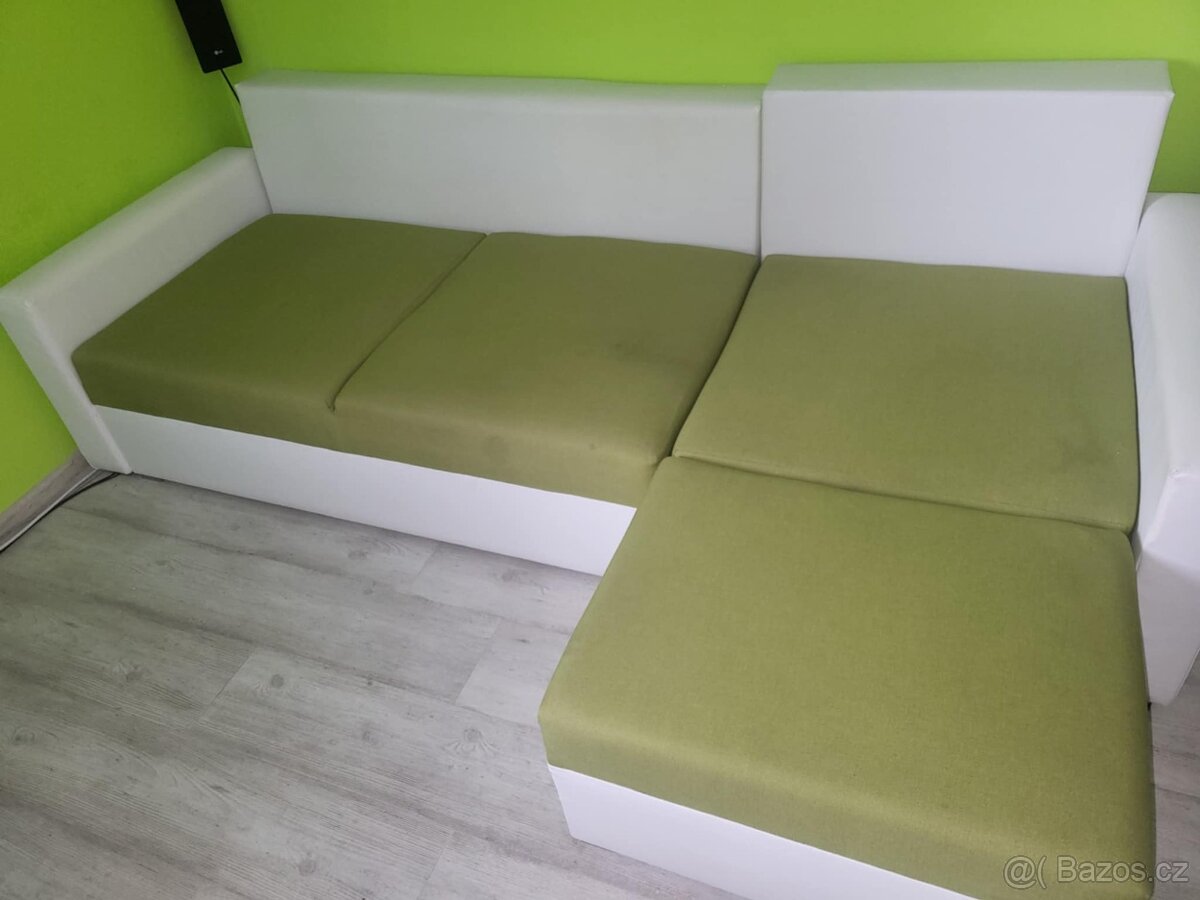 Zelenobílý gauč - 3