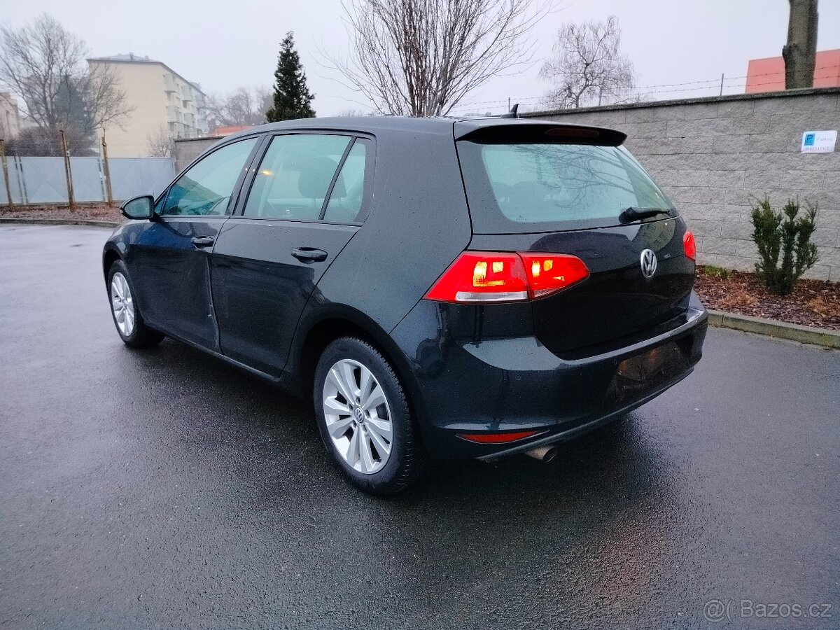 Volkswagen Golf 1.2TSi 81kW LED Navi Alu - 3