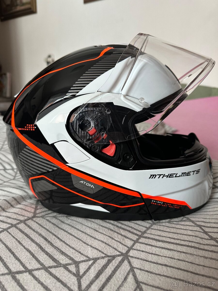 výklopná přilba - 3