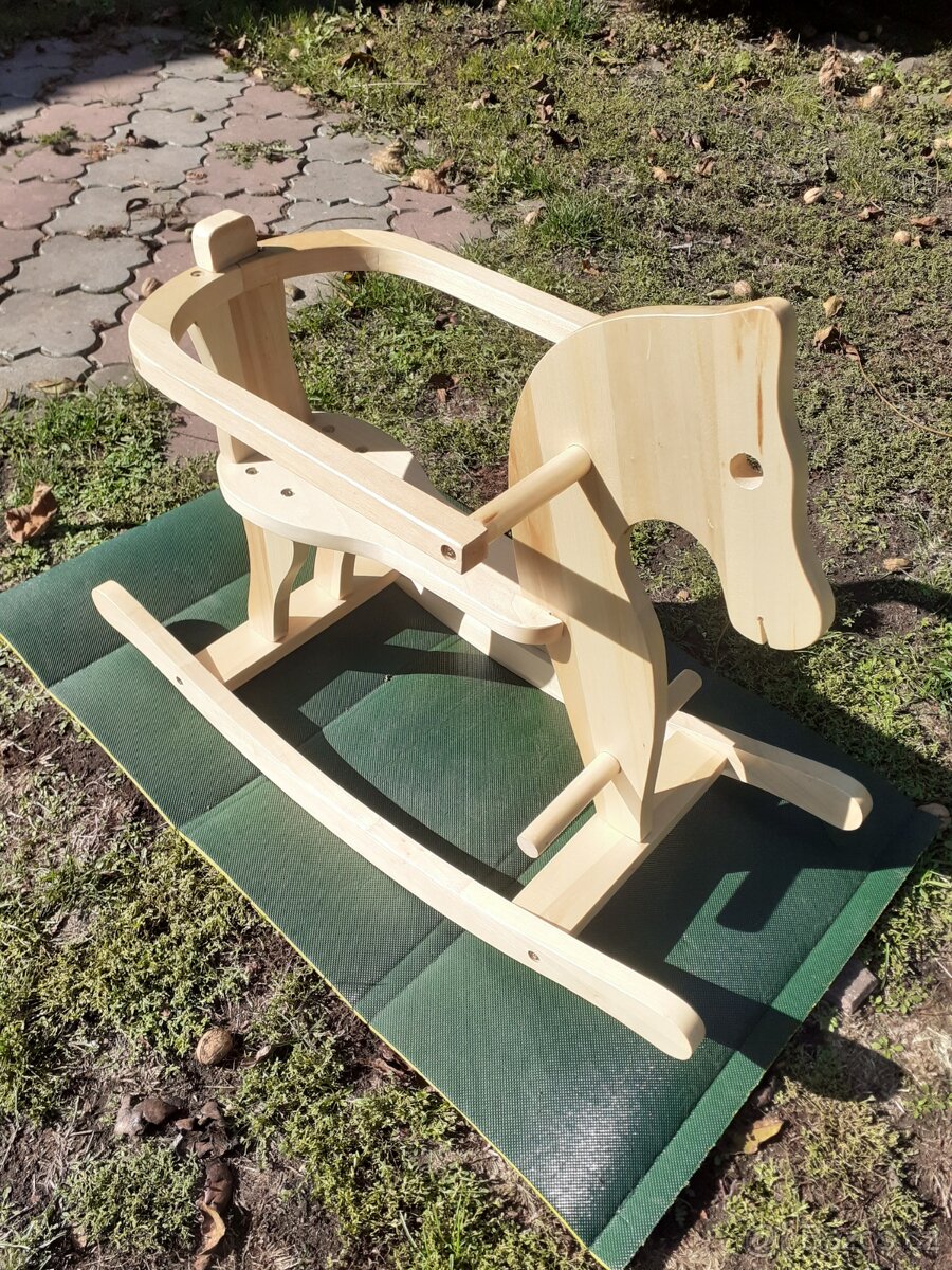 Houpací koník - 3