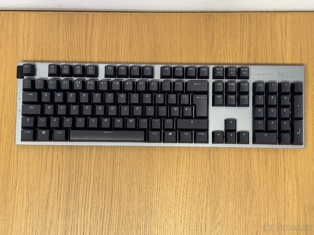 NOVÁ - NZXT Full Size Function Mechanical PC Gaming Keyboard - 3