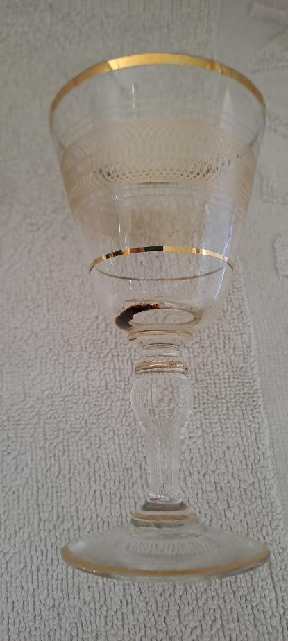 Starožitné skleničky a karafa Nová cena 390,- Kč - 3