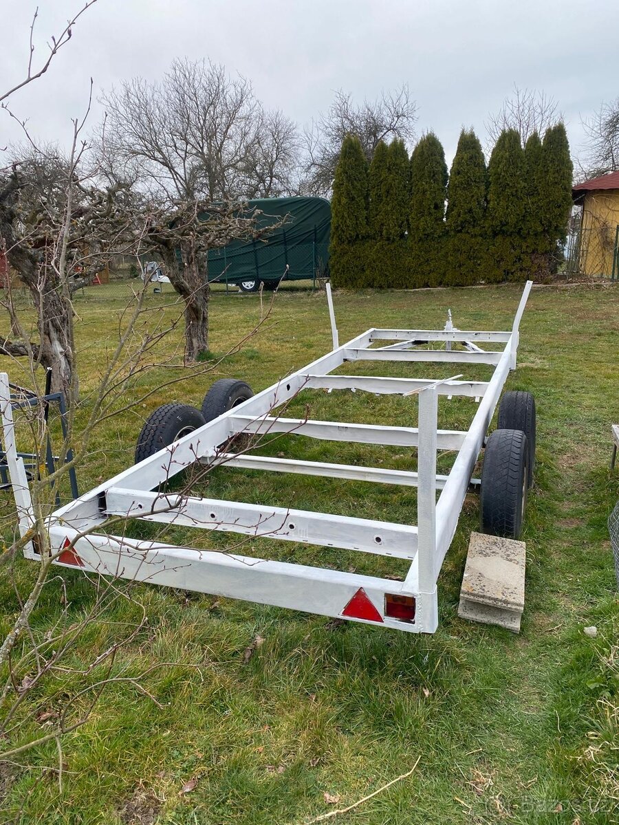 Dvounápravový přívěs na dřevo bez TP - klaďák - 3
